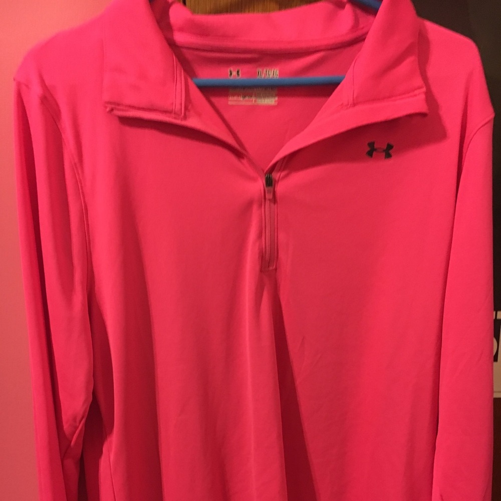 Women’s under amour long sleeve